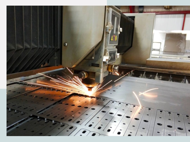 Лазерная резка металла в Гусь-Хрустальном от 642 руб.